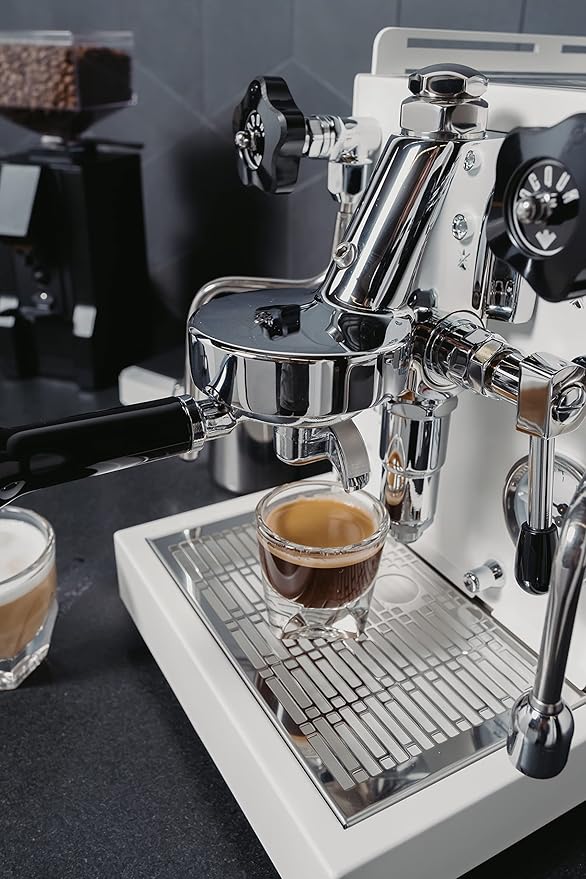 Diletta Bello Espresso Machine | Heat Exchanger | E61 | Manual Control | 3 Liter | Made In Italy | (White)